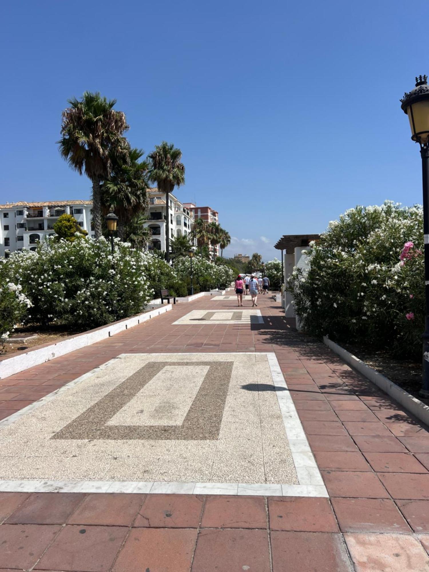 Puerto De La Duquesa Lägenhet Manilva Exteriör bild