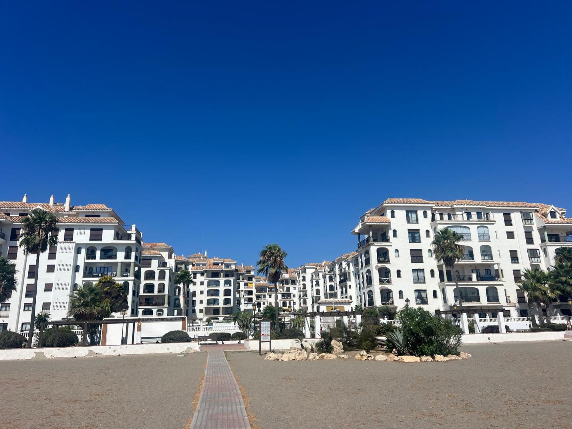 Puerto De La Duquesa Lägenhet Manilva Exteriör bild